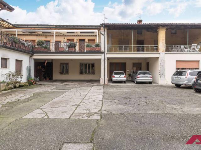 Villa Indipendente in vendita a Mairano, Lombardia