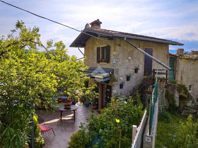 Villa Indipendente in vendita a Malcesine, Veneto