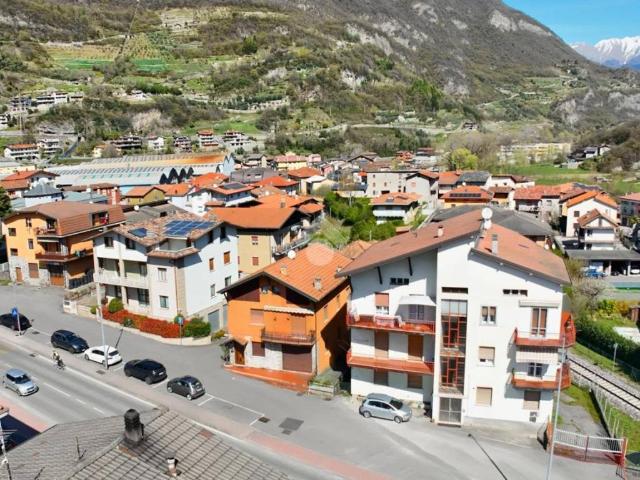 Villa Indipendente in vendita a Comunità montana della valle Camonica, Malegno