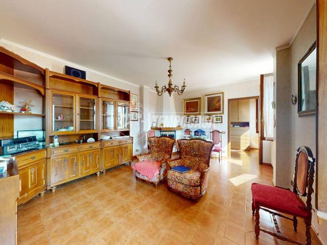Villa Indipendente in vendita a Gurone, Malnate