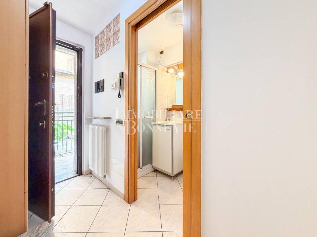 Villa Indipendente in vendita a Gurone, Malnate