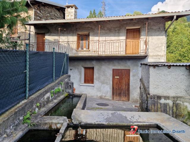 Villa Indipendente in vendita a Comunità montana della valle Camonica, Malonno