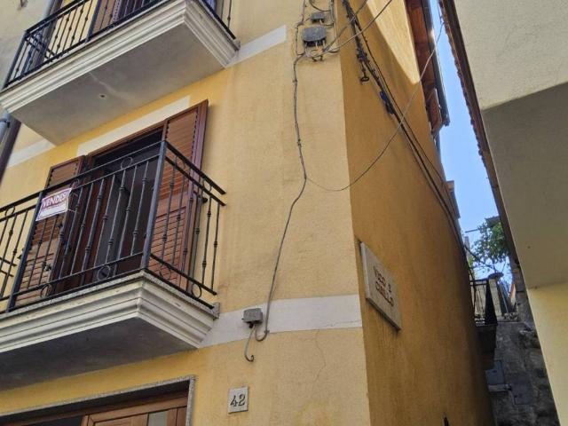 Villa Indipendente in vendita a Calabria, Reggio Calabria
