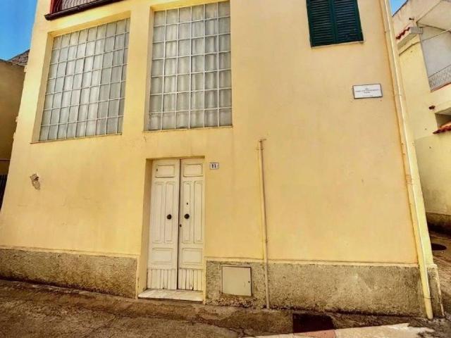 Villa Indipendente in vendita a Mamoiada, Sardigna/Sardegna