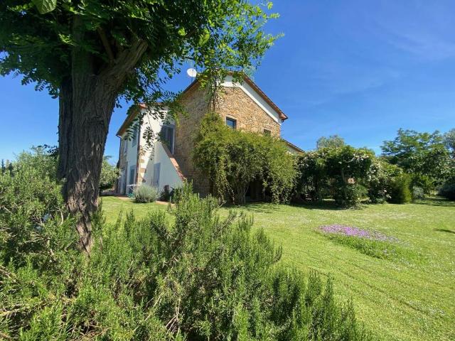 Villa Indipendente in vendita a Unione di Comuni Montani Colline del Fiora, Manciano