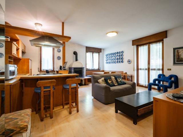Villa Indipendente in vendita a Somana, Mandello Del Lario