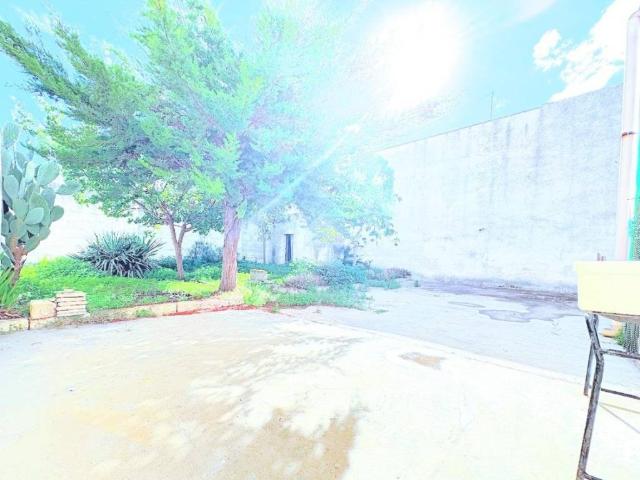 Villa Indipendente in vendita a Manduria, Taranto
