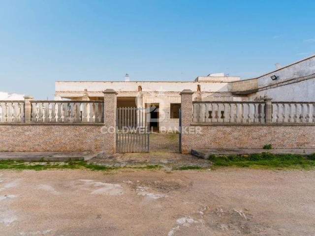 Villa Indipendente in vendita a Torre Colimena, Puglia