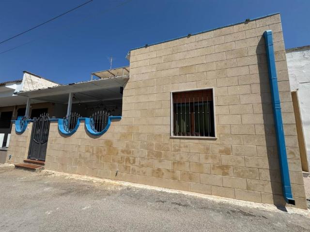 Villa Indipendente in vendita a Quota 12, Puglia