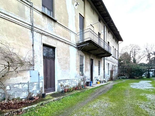 Villa Indipendente in vendita a Manerbio, Lombardia