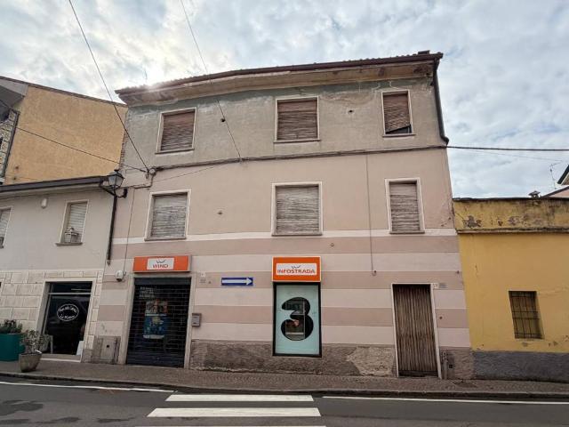 Villa Indipendente in vendita a Manerbio, Lombardia