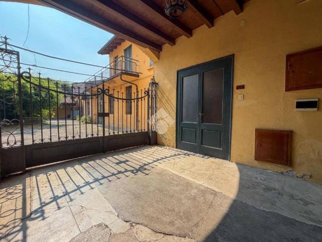 Villa Indipendente in vendita a Manerbio, Lombardia