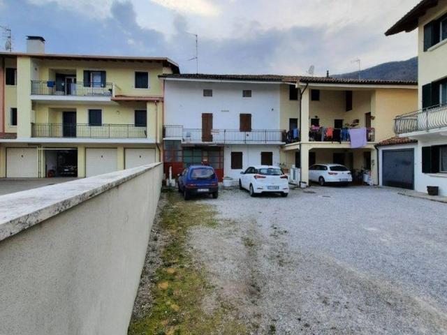 Villa Indipendente in vendita a Maniagolibero, Maniago
