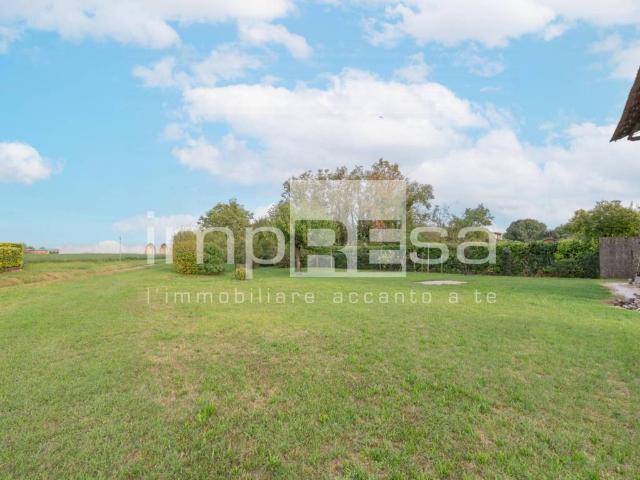 Villa Indipendente in vendita a Campagna, Maniago / Manià