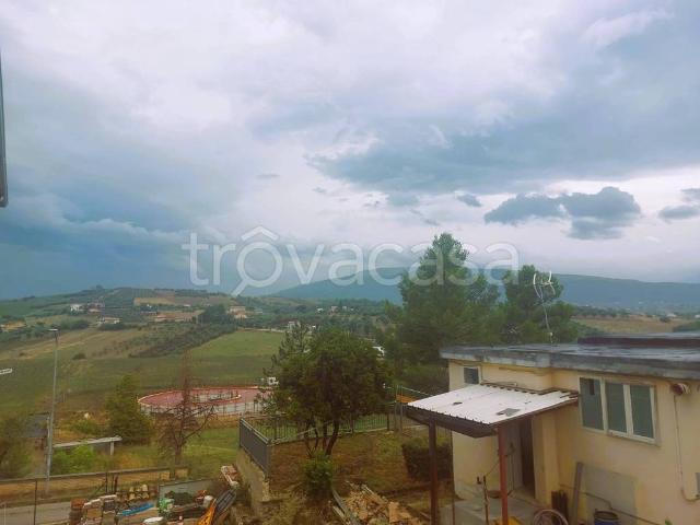 Villa Indipendente in vendita a Manoppello, Abruzzo