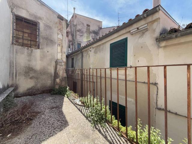 Villa Indipendente in vendita a Contrada Carpelle, Manoppello