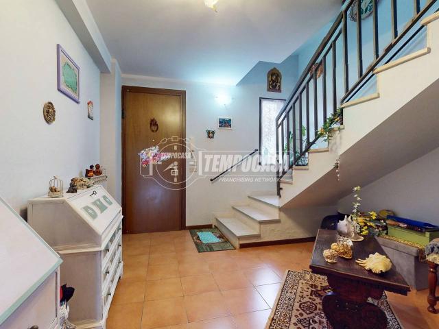Villa Indipendente in vendita a Colle Aperto, San Giorgio Di Mantova