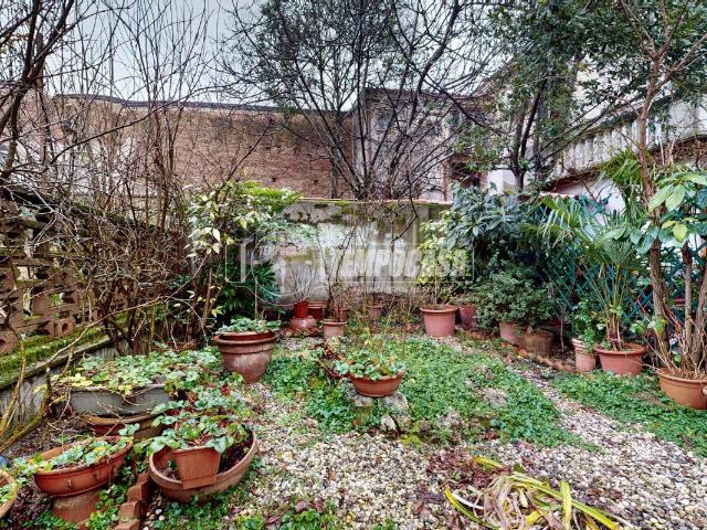 Villa Indipendente in vendita a Fiera-Catena, San Giorgio Di Mantova