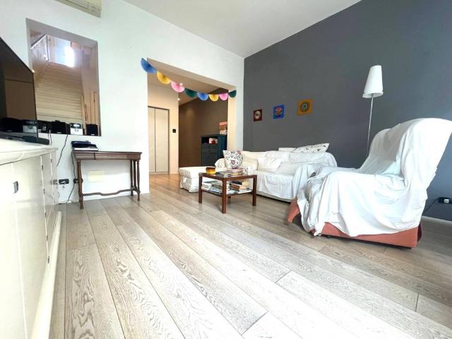 Villa Indipendente in vendita a Valletta Paiolo, San Giorgio Di Mantova