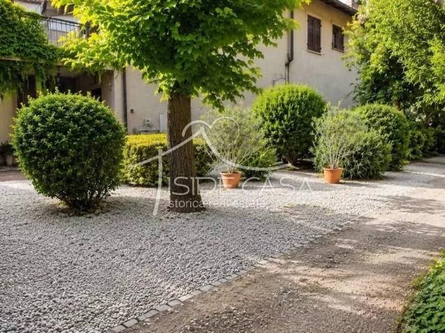 Villa Indipendente in vendita a Dosso del Corso, San Giorgio Di Mantova