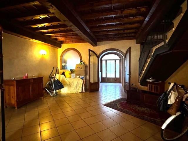 Villa Indipendente in vendita a Fiera-Catena, San Giorgio Di Mantova