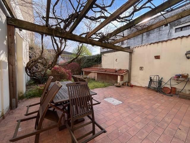 Villa Indipendente in vendita a Valletta Paiolo, San Giorgio Di Mantova