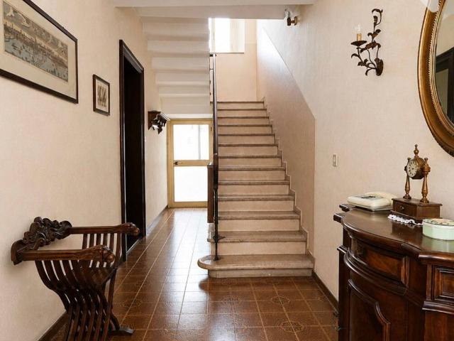 Villa Indipendente in vendita a Fiera-Catena, San Giorgio Di Mantova