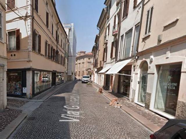 Villa Indipendente in vendita a Fiera-Catena, San Giorgio Di Mantova