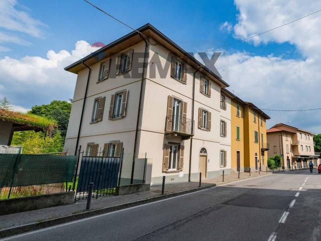 Villa Indipendente in vendita a Prezzate, Mapello