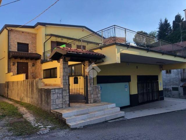 Villa Indipendente in vendita a Prezzate, Mapello