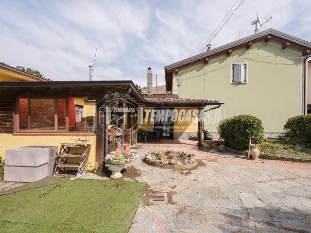 Villa Indipendente in vendita a San Venanzio, Maranello