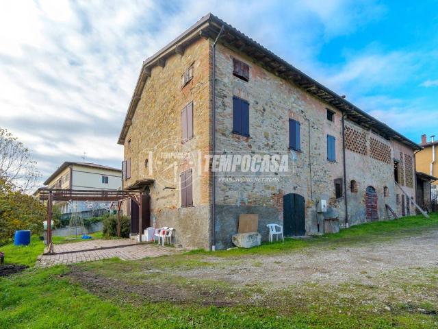 Villa Indipendente in vendita a Unione dei comuni del Distretto Ceramico, Maranello