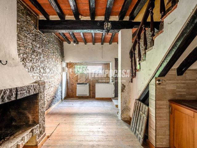 Villa Indipendente in vendita a Unione dei comuni del Distretto Ceramico, Maranello