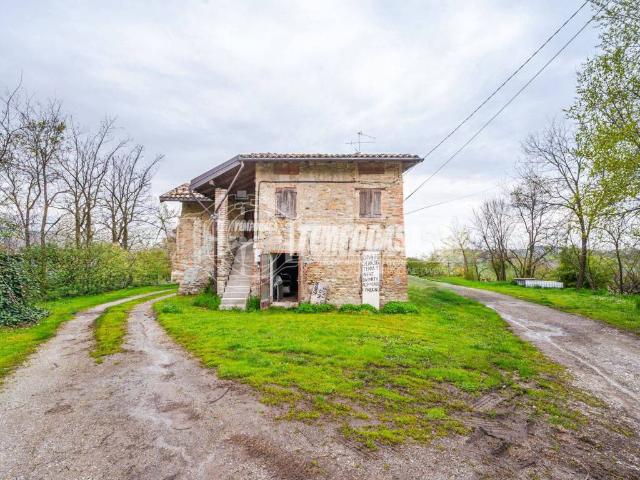 Villa Indipendente in vendita a Unione dei comuni del Distretto Ceramico, Maranello