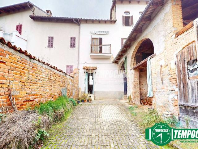 Villa Indipendente in vendita a Piemonte, Asti