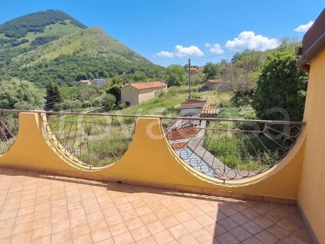 Villa Indipendente in vendita a Brefaro, Maratea