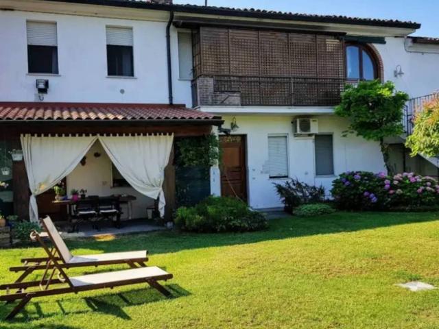 Villa Indipendente in vendita a Campitello, Marcaria