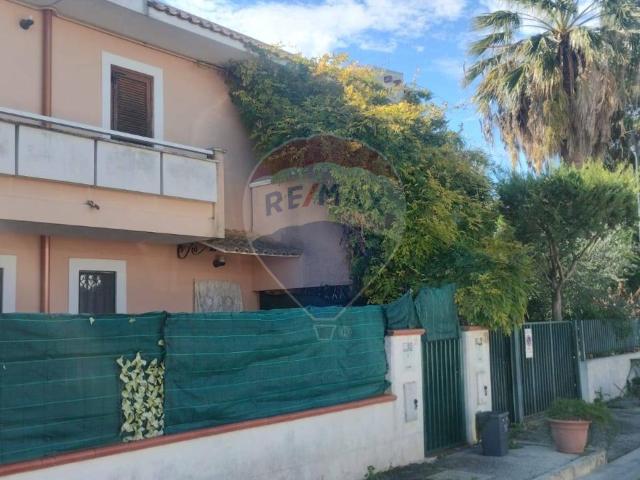 Villa Indipendente in vendita a Puglia, Barletta-andria-trani