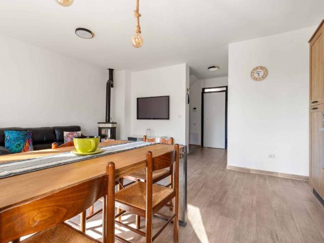 Villa Indipendente in vendita a Mariano Comense, Lombardia