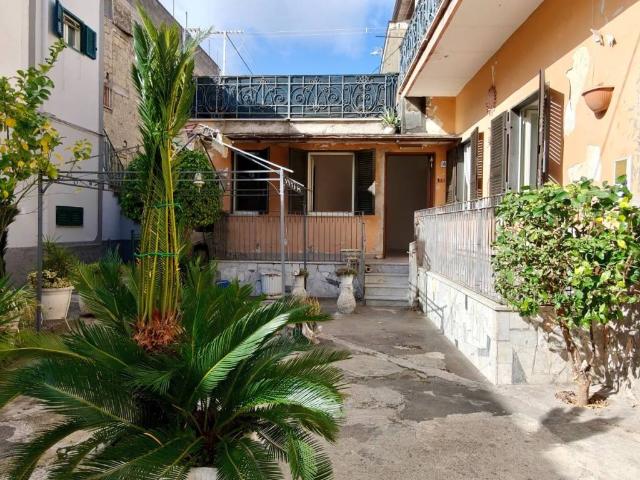 Villa Indipendente in vendita a Mariglianella, Campania