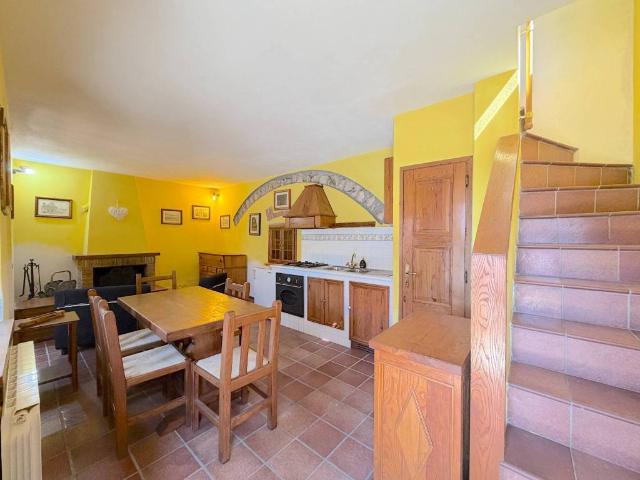 Villa Indipendente in vendita a Marliana, Toscana