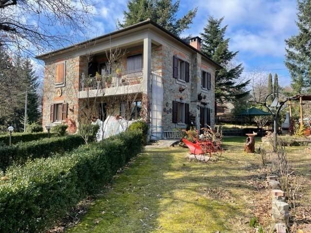 Villa Indipendente in vendita a Massa e Cozzile, Marliana