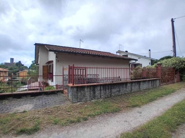 Villa Indipendente in vendita a Marliana, Toscana