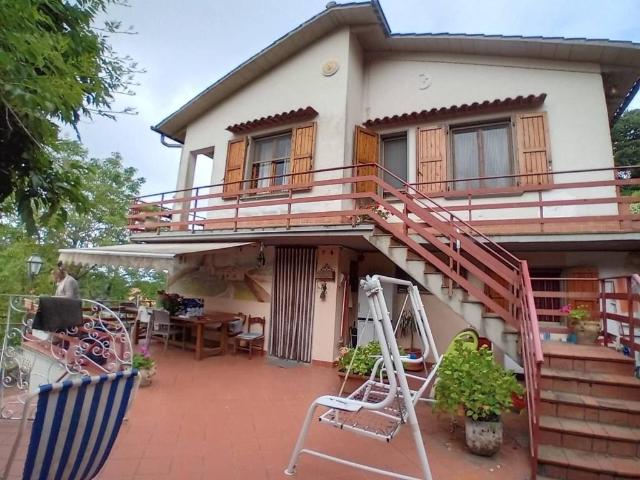 Villa Indipendente in vendita a Marliana, Toscana