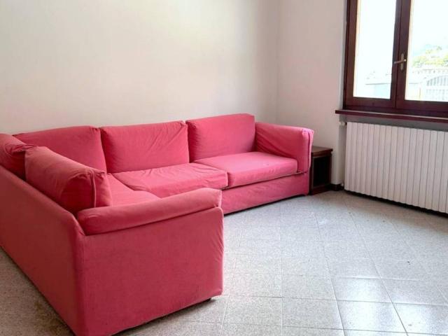 Villa Indipendente in vendita a Comunità montana del Sebino bresciano, Marone