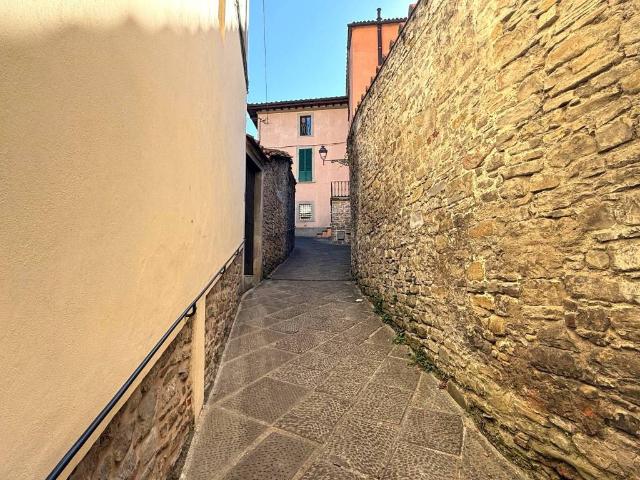 Villa Indipendente in vendita a Marradi, Toscana