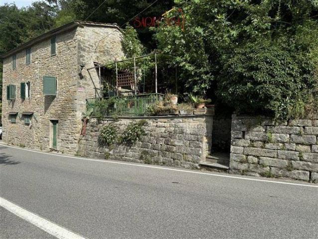 Villa Indipendente in vendita a Marradi, Toscana