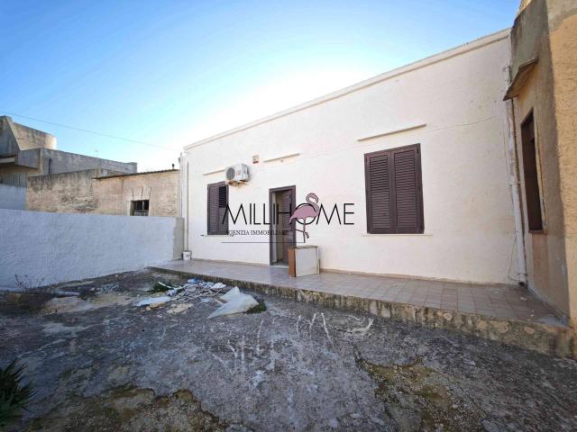 Villa Indipendente in vendita a Marsala, Sicilia