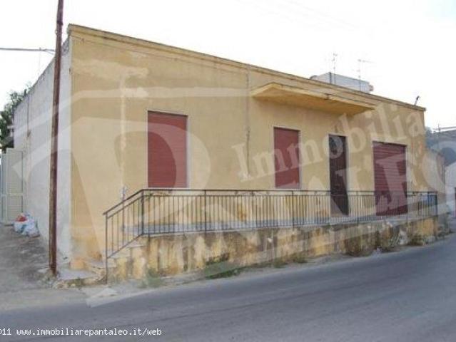 Villa Indipendente in vendita a Santi Filippo e Giacomo, Marsala