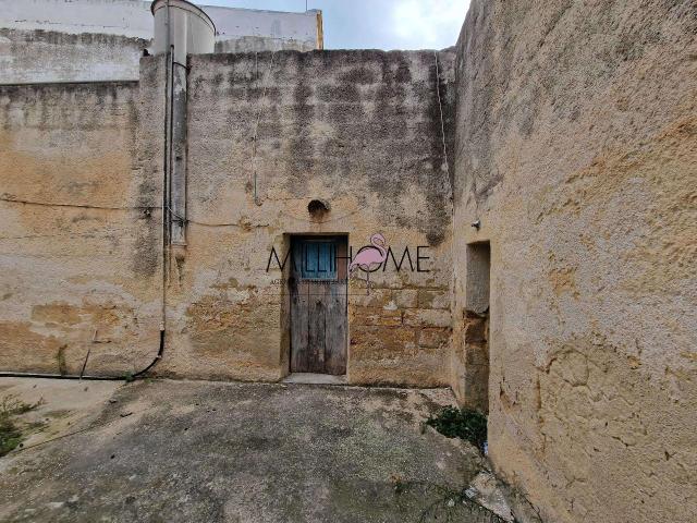 Villa Indipendente in vendita a Strasatti, Marsala
